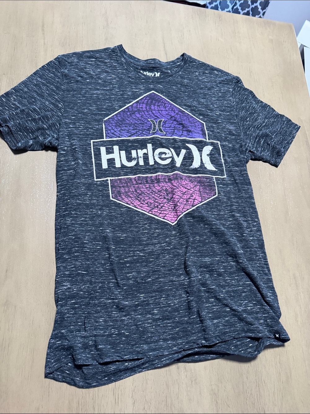 Hurley Men’s Heathered Black Short-Sleeve Tee with Purple and Pink Logo
